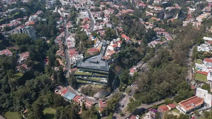 בית טרסות במקסיקו סיטי (יח"צ , באדיבות Sordo Madaleno Arquitectos) בית טרסות במקסיקו סיטי (יח"צ , באדיבות Sordo Madaleno Arquitectos)