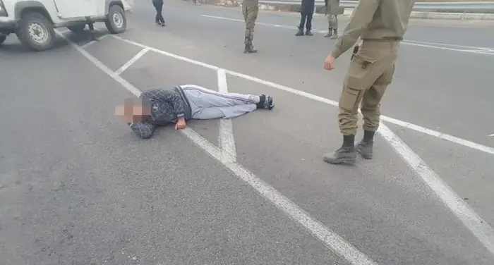 ניסיון דקירה בצומת אליאס, 5 בנובמבר 2018 (מערכת וואלה! NEWS , חברים לשעת צרה) ניסיון דקירה בצומת אליאס, 5 בנובמבר 2018 (מערכת וואלה! NEWS , חברים לשעת צרה)