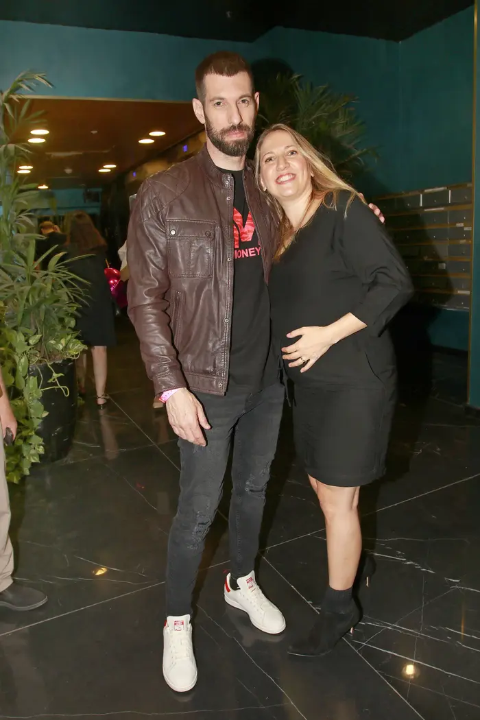 חיים אתגר (מערכת וואלה! NEWS) חיים אתגר (מערכת וואלה! NEWS)
