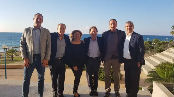 מרסל פוקס יניב גרטי דייב הילפמן יעל רבהון אבי פרידמן ועודד רוז (יח"צ , שושני)