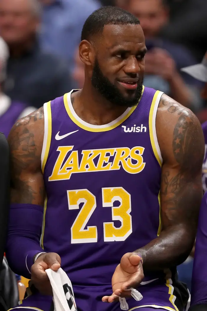 לברון ג'יימס, לוס אנג'לס לייקרס, מאוכזב (GettyImages) לברון ג'יימס, לוס אנג'לס לייקרס, מאוכזב (GettyImages)