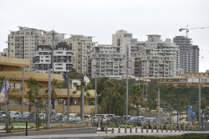 נתניה נדל"ן בניינים (ראובן קסטרו) נתניה נדל"ן בניינים (ראובן קסטרו)