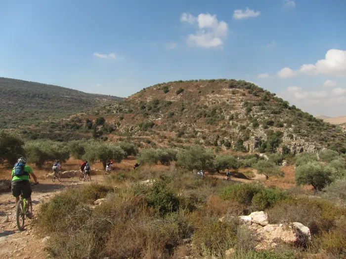 גבעת המבצר מבט מערוץ נחל טוף (מערכת וואלה! NEWS , זאב רוטקוף)