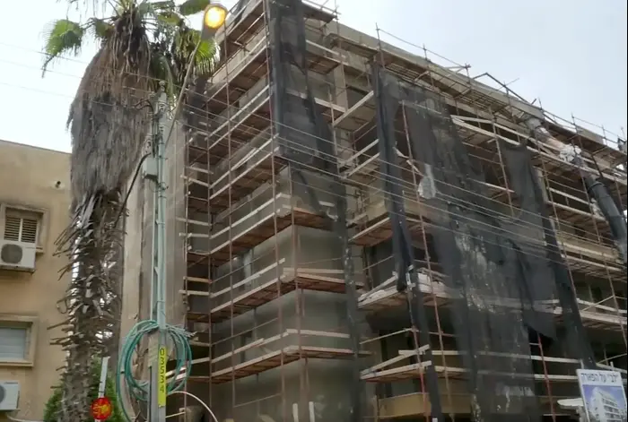 פרויקט תמ"א בשכונת נאות אפקה, תל אביב (צילום מסך , צילום מסך מתוך עמוד הפייסבוק של מרכז הנדל"ן) פרויקט תמ"א בשכונת נאות אפקה, תל אביב (צילום מסך , צילום מסך מתוך עמוד הפייסבוק של מרכז הנדל"ן)