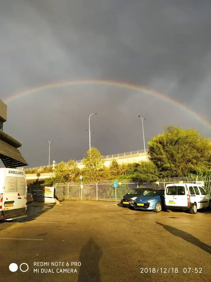 קשת בחיפה (תמונות גולשים , נונה אשור) קשת בחיפה (תמונות גולשים , נונה אשור)
