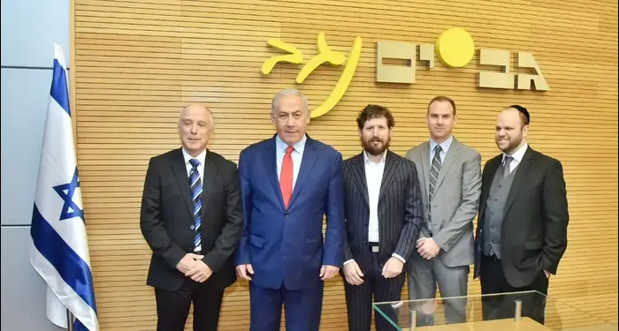 חררדו טייסברוביץ, רועי צוובנר, שולם לפידות, בנימין נתניהו (יח"צ , מקור רני רהב) חררדו טייסברוביץ, רועי צוובנר, שולם לפידות, בנימין נתניהו (יח"צ , מקור רני רהב)
