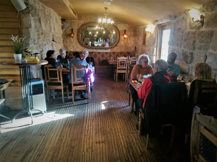 מסעדת אדמה בזכרון יעקב (אתר רשמי , זיו ריינשטיין)