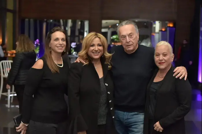 נירה ואבי פרידמן, יעל רב הון, סמדר נמרודי (יח"צ , E.T.H) נירה ואבי פרידמן, יעל רב הון, סמדר נמרודי (יח"צ , E.T.H)