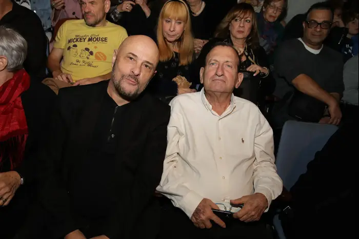 רון חולדאי (יח"צ , איציק בירן) רון חולדאי (יח"צ , איציק בירן)
