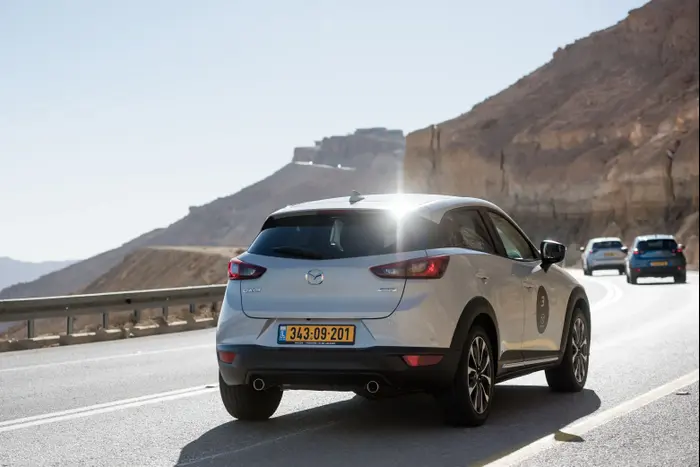 נהיגה ראשונה: מאזדה CX-3 מחודש (יח"צ , גדי סיארה) נהיגה ראשונה: מאזדה CX-3 מחודש (יח"צ , גדי סיארה)