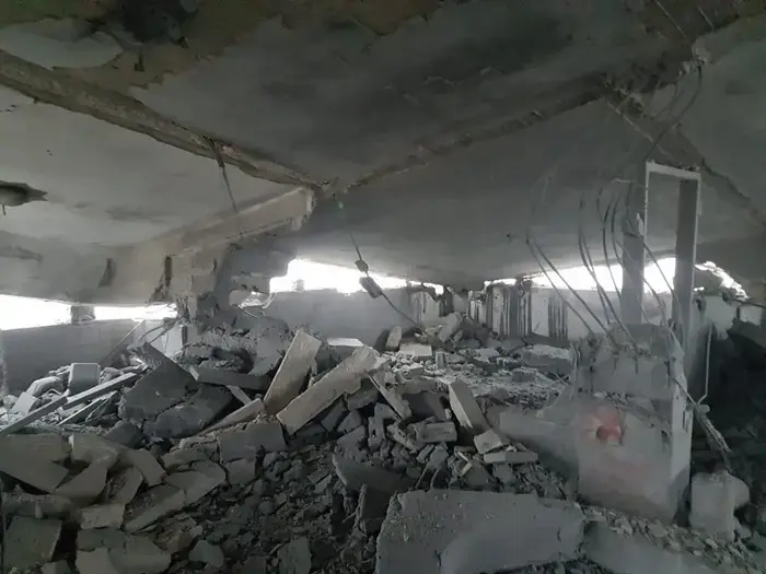 לוחמי צה"ל, בשיתוף מג״ב והמנהל האזרחי, הורסים את הדירה בכפר יטא בה התגורר המחבל חליל יוסף עלי גבארין אבו חמיד, שרצח את ארי פולד ז״ל בפיגוע דקירה בצומת גוש עציון - 18 לינואר 2019 (דובר צה"ל) לוחמי צה"ל, בשיתוף מג״ב והמנהל האזרחי, הורסים את הדירה בכפר יטא בה התגורר המחבל חליל יוסף עלי גבארין אבו חמיד, שרצח את ארי פולד ז״ל בפיגוע דקירה בצומת גוש עציון - 18 לינואר 2019 (דובר צה"ל)