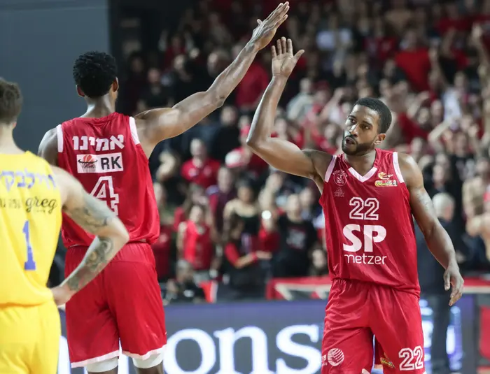 ג'רל מקניל שחקן הפועל תל אביב (דני מרון) ג'רל מקניל שחקן הפועל תל אביב (דני מרון)