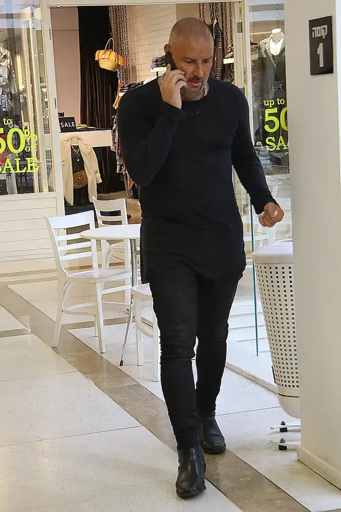 איציק זוהר בקניון (מערכת וואלה! NEWS , פול סגל)