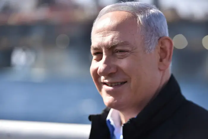 ראש הממשלה בנימין נתניהו ושר האנרגיה יובל שטייניץ ישתתפו באירוע לרגל הגעת החלק התחתון של אסדת הגז "לווייתן", 31 בינואר 2019 (ניב אהרונסון) ראש הממשלה בנימין נתניהו ושר האנרגיה יובל שטייניץ ישתתפו באירוע לרגל הגעת החלק התחתון של אסדת הגז "לווייתן", 31 בינואר 2019 (ניב אהרונסון)