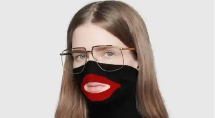 גוצ'י סוודר גזעני (צילום מסך , גוצ'י)