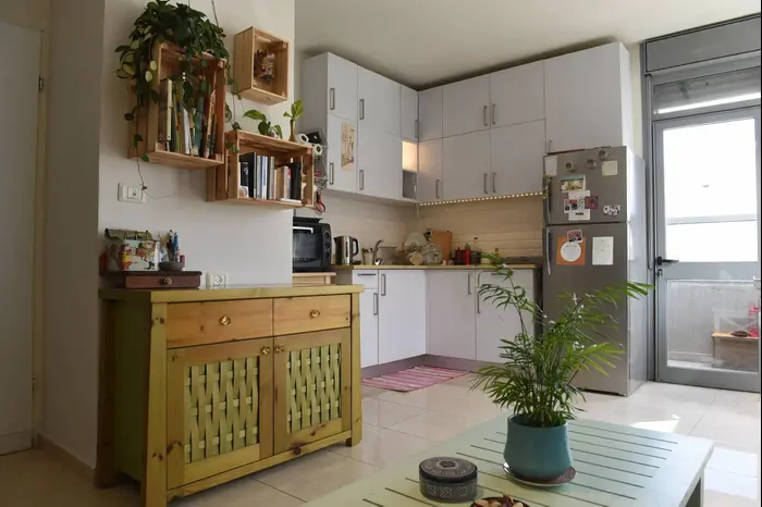 שכורות ומעוצבות ענת ואלעד שכונת שפירא (ראובן קסטרו) שכורות ומעוצבות ענת ואלעד שכונת שפירא (ראובן קסטרו)