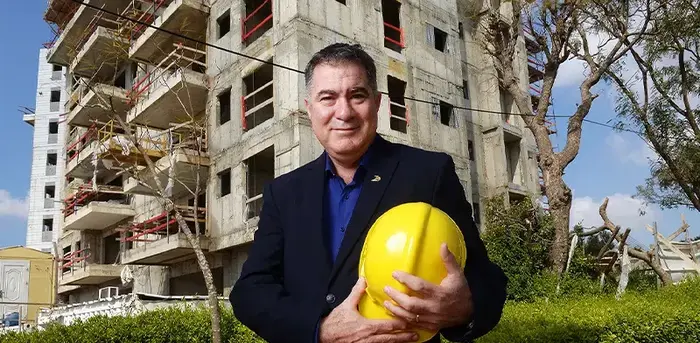 ראול סרוגו (גלובס , צילום: איל יצהר)