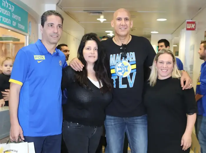 יעל לוי דורון ג'מצי' לילך מלכה ויאניס ספרופולוס (יח"צ , אסף לב)