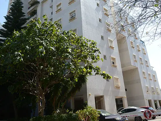 טבנקין 21 רמת גן (גלובס , איל יצהר) טבנקין 21 רמת גן (גלובס , איל יצהר)