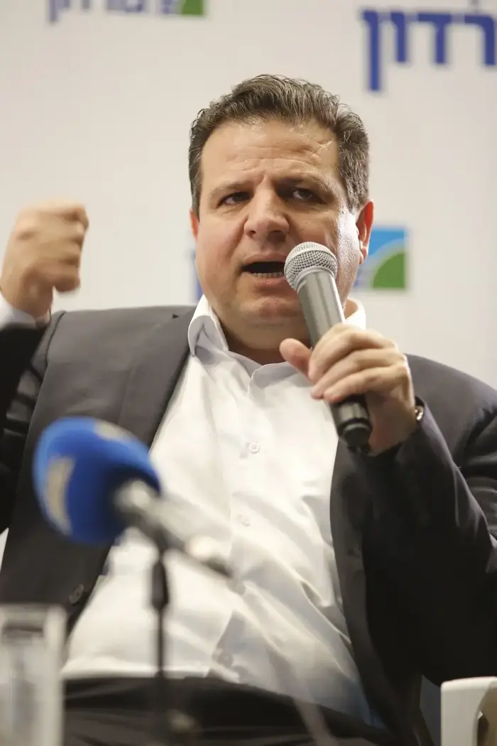 אימן עודה בכנס של מכללת גורדון, 26 במרץ 2019 (יח"צ , צילום:מיקי אופק) אימן עודה בכנס של מכללת גורדון, 26 במרץ 2019 (יח"צ , צילום:מיקי אופק)