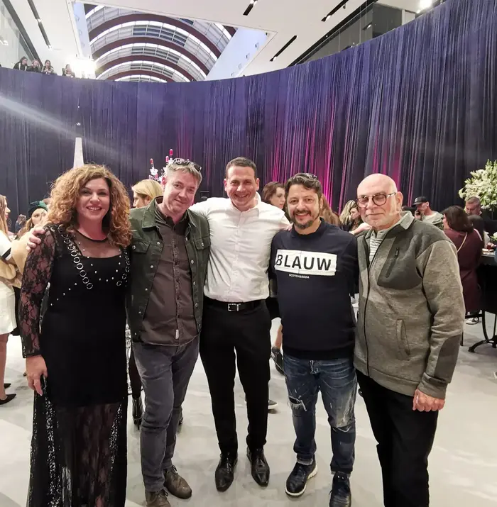 משה רוזנבלום, ניר אדרי, צביקה רוזנטל, אופיר אורן רינה טל (יח"צ , HUAWEI) משה רוזנבלום, ניר אדרי, צביקה רוזנטל, אופיר אורן רינה טל (יח"צ , HUAWEI)