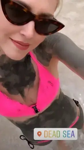 קיארה פראני ים המלח (צילום מסך , אינסטגרם) קיארה פראני ים המלח (צילום מסך , אינסטגרם)