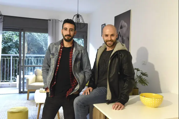 שכורות ומעוצבות ליאור ונעם (ראובן קסטרו) שכורות ומעוצבות ליאור ונעם (ראובן קסטרו)