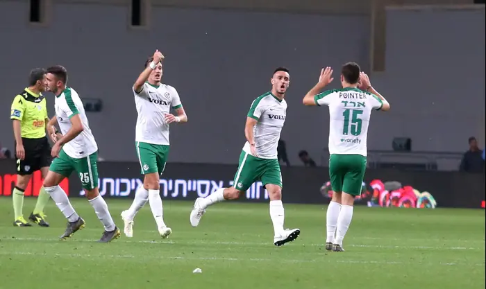 נטע לביא, ירדן שועה, עפרי ארד שחקני מכבי חיפה (קובי אליהו) נטע לביא, ירדן שועה, עפרי ארד שחקני מכבי חיפה (קובי אליהו)