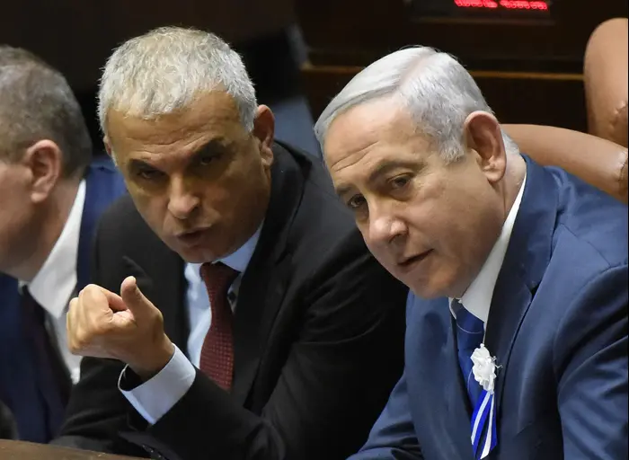 ראש הממשלה בנימין נתניהו ושר האוצר משה כחלון בהשבעת חברי כנסת לכנסת ה21, ירושלים, 30 באפריל 2019 (ראובן קסטרו) ראש הממשלה בנימין נתניהו ושר האוצר משה כחלון בהשבעת חברי כנסת לכנסת ה21, ירושלים, 30 באפריל 2019 (ראובן קסטרו)