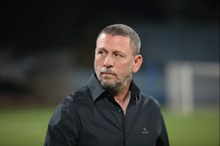 ניר קלינגר מאמן בית"ר ירושלים (מגד גוזני) ניר קלינגר מאמן בית"ר ירושלים (מגד גוזני)