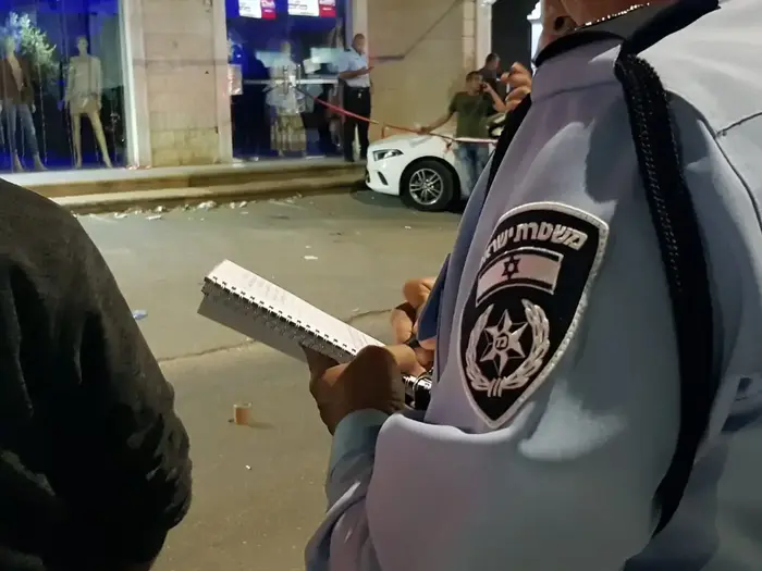 חשד לרצח בטמרה: גבר בן 44 מת מירי מרכב חולף, 19 במאי 2019 (דוברות משטרת ישראל) חשד לרצח בטמרה: גבר בן 44 מת מירי מרכב חולף, 19 במאי 2019 (דוברות משטרת ישראל)
