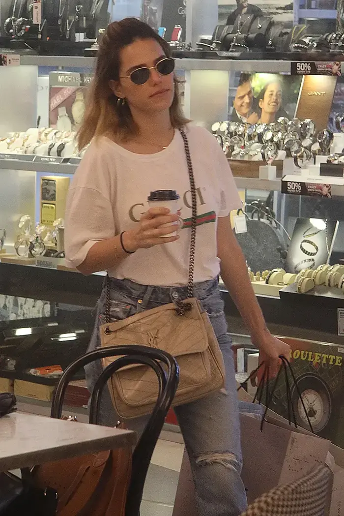 רותם סלע בקניון (מערכת וואלה! NEWS , פול סגל) רותם סלע בקניון (מערכת וואלה! NEWS , פול סגל)