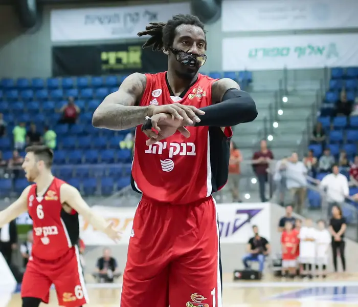 אמארה סטודמאייר שחקן הפועל ירושלים (דני מרון) אמארה סטודמאייר שחקן הפועל ירושלים (דני מרון)