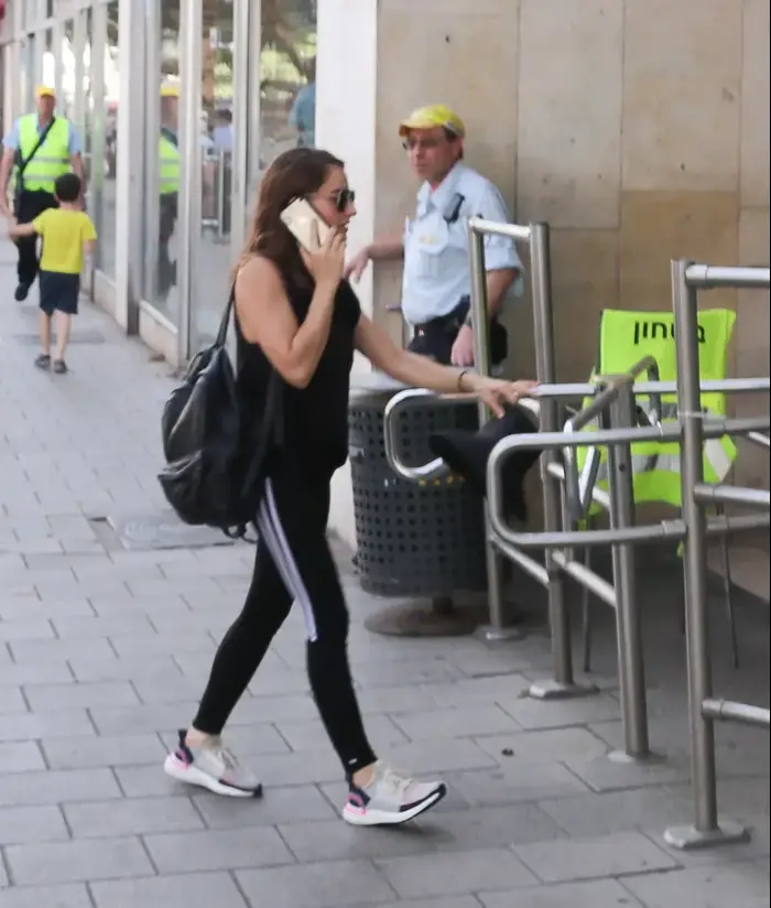 אניה בוקשטיין (ניר פקין) אניה בוקשטיין (ניר פקין)