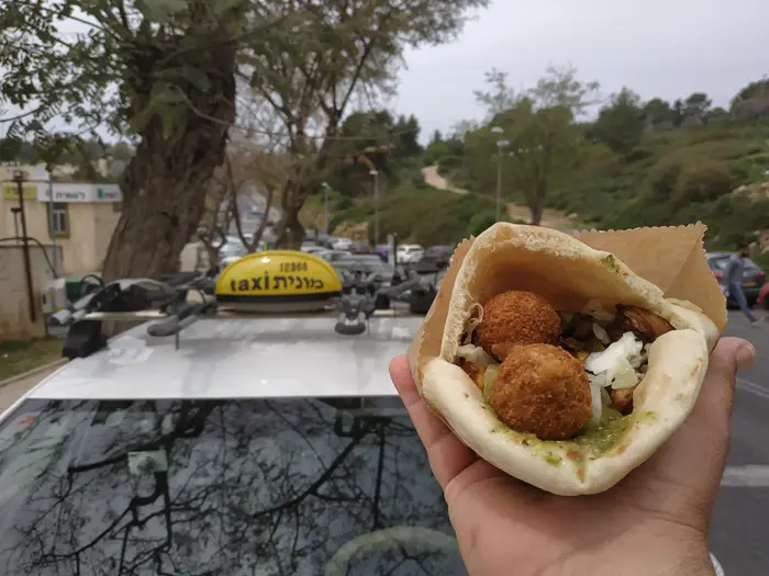 פלאפל אבישי (קובי רובין) פלאפל אבישי (קובי רובין)