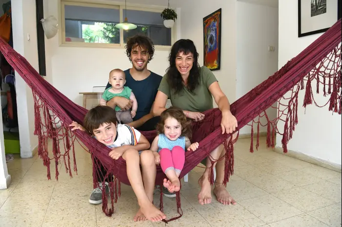 דירה שכורה ברחוב טאגור ברמת אביב (ראובן קסטרו) דירה שכורה ברחוב טאגור ברמת אביב (ראובן קסטרו)