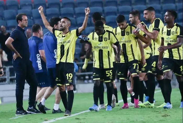שלום אדרי בית"ר ירושלים (דני מרון) שלום אדרי בית"ר ירושלים (דני מרון)