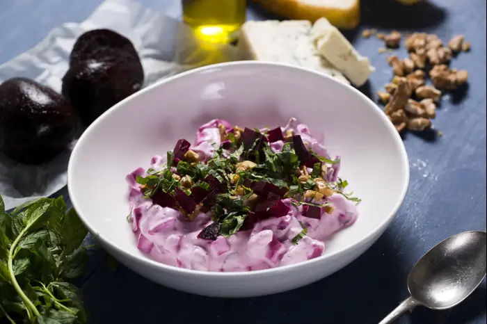 ציזיקי בזוקה ( , אלון מסיקה) ציזיקי בזוקה ( , אלון מסיקה)