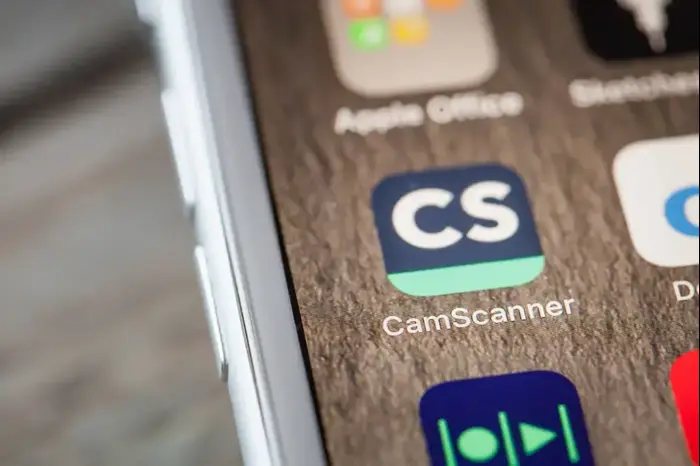 קאם סקנר CamScanner (ShutterStock) קאם סקנר CamScanner (ShutterStock)