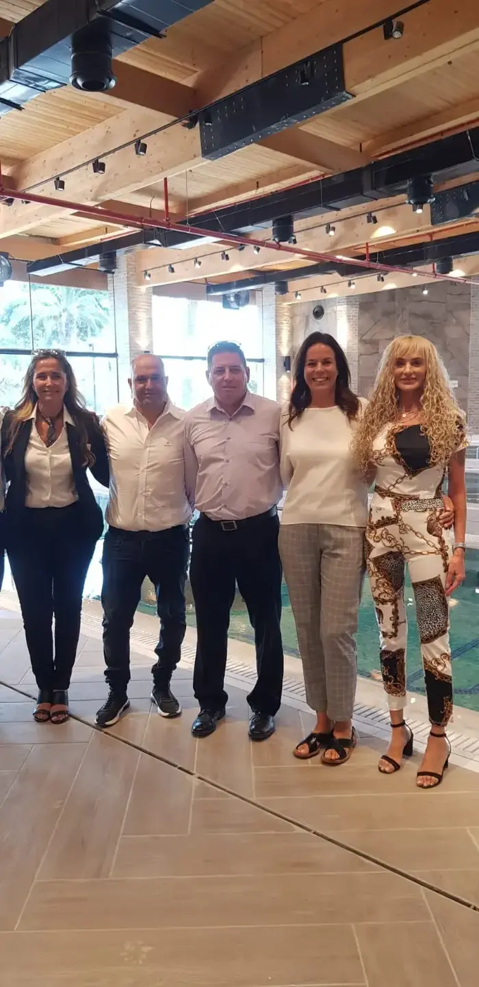 לילך ברקאי דלית רביב יגאל בינדס יהודה יפרח ורווי רז (יח"צ , שרון קידר) לילך ברקאי דלית רביב יגאל בינדס יהודה יפרח ורווי רז (יח"צ , שרון קידר)