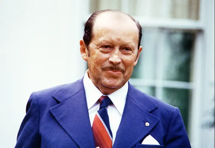 רודן פרגוואי אלפרדו סטרוסנר, ספטמבר 1977 (AP) רודן פרגוואי אלפרדו סטרוסנר, ספטמבר 1977 (AP)