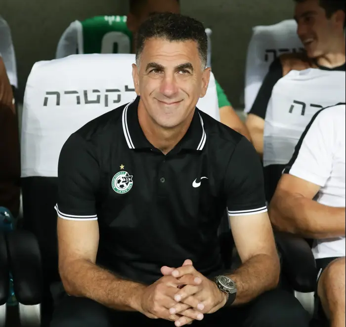 מאמן מכבי חיפה, מרקו בלבול (דני מרון) מאמן מכבי חיפה, מרקו בלבול (דני מרון)