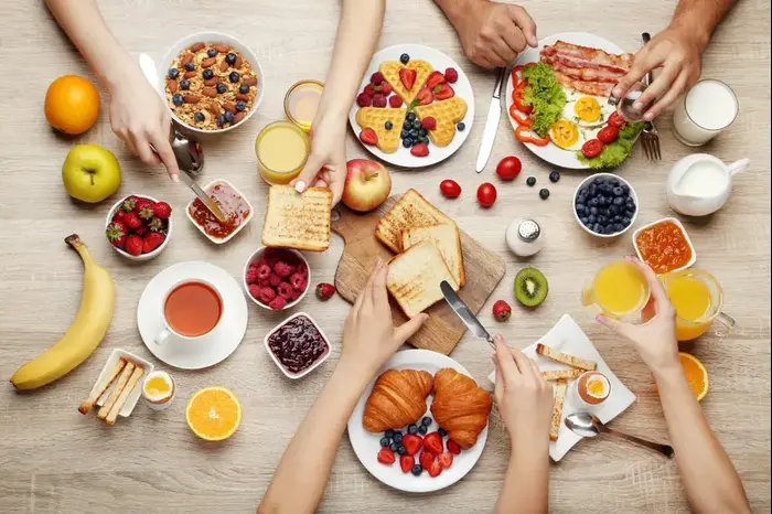 ארוחת בוקר (ShutterStock) ארוחת בוקר (ShutterStock)