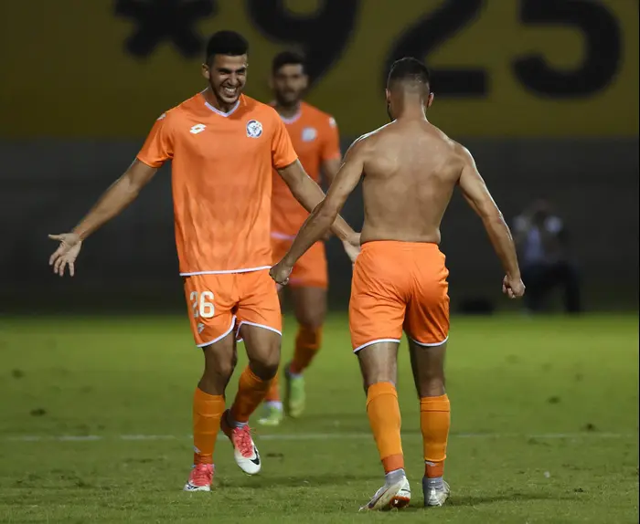 עומרי לוזון שחקן הפועל ראשון לציון (ברני ארדוב) עומרי לוזון שחקן הפועל ראשון לציון (ברני ארדוב)