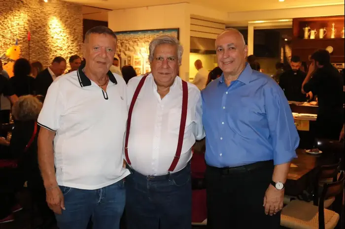 חמי פרס, רפי מהודר, מיקי שטראוס (יח"צ , חן שנהב) חמי פרס, רפי מהודר, מיקי שטראוס (יח"צ , חן שנהב)