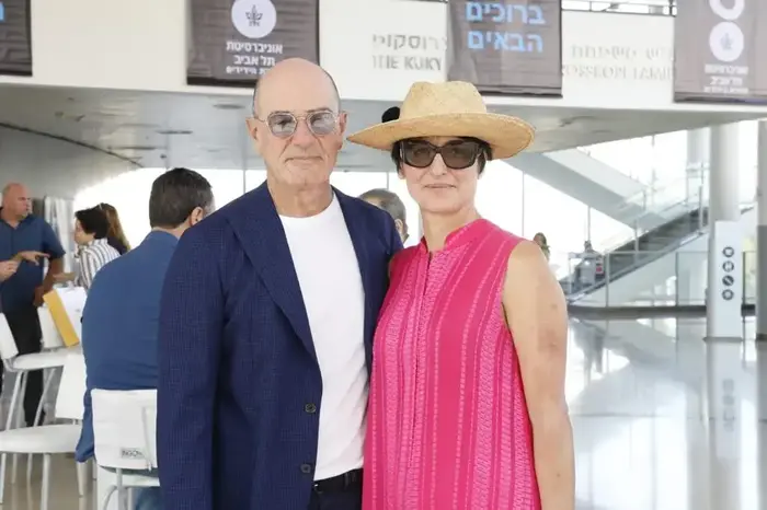 ענת ובני פדני (יח"צ , יעל צור) ענת ובני פדני (יח"צ , יעל צור)