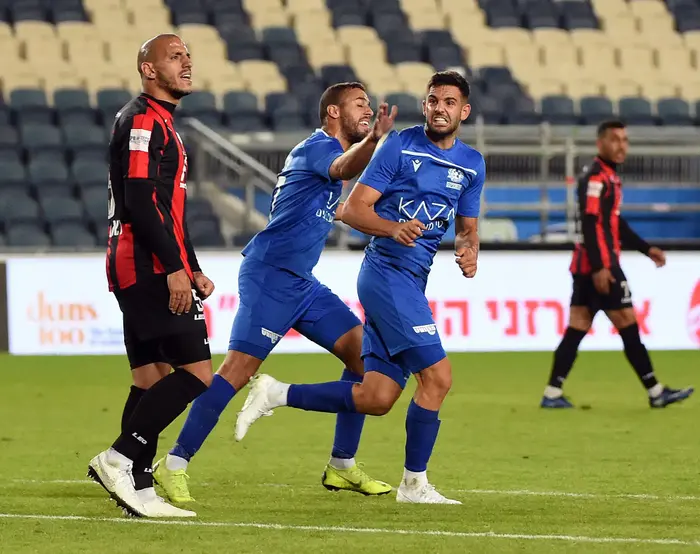 גיא חדידה שחקן מכבי פתח תקוה (ברני ארדוב) גיא חדידה שחקן מכבי פתח תקוה (ברני ארדוב)