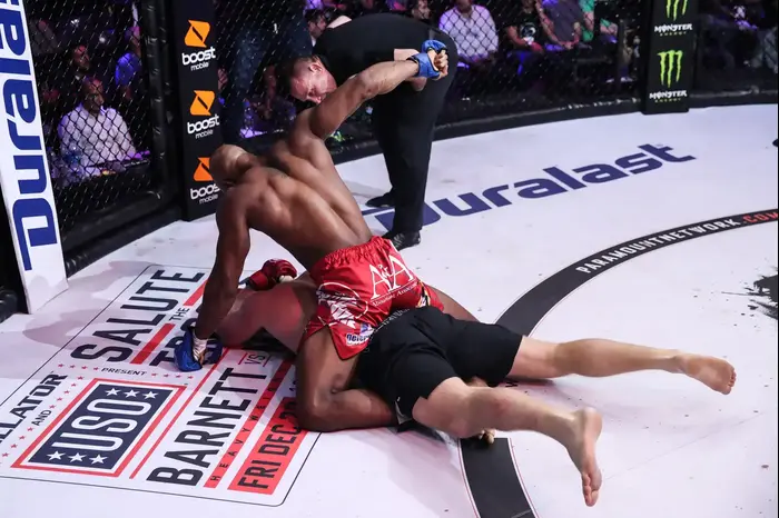 לינטון ואסל לוחם MMA בריטי (יח"צ , יח״צ בלאטור) לינטון ואסל לוחם MMA בריטי (יח"צ , יח״צ בלאטור)