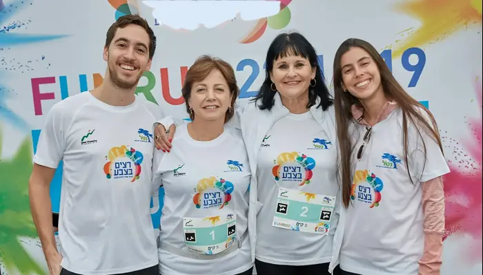 דניאל גל, אורלי גל, יודי יובל רקנאטי ודניאל אריסון דורסמן (יח"צ) דניאל גל, אורלי גל, יודי יובל רקנאטי ודניאל אריסון דורסמן (יח"צ)