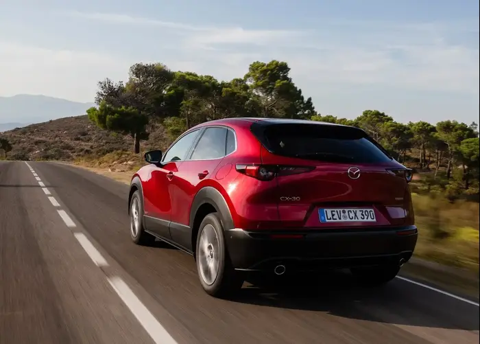 מאזדה CX-30 (אתר יצרן , יצרן) מאזדה CX-30 (אתר יצרן , יצרן)